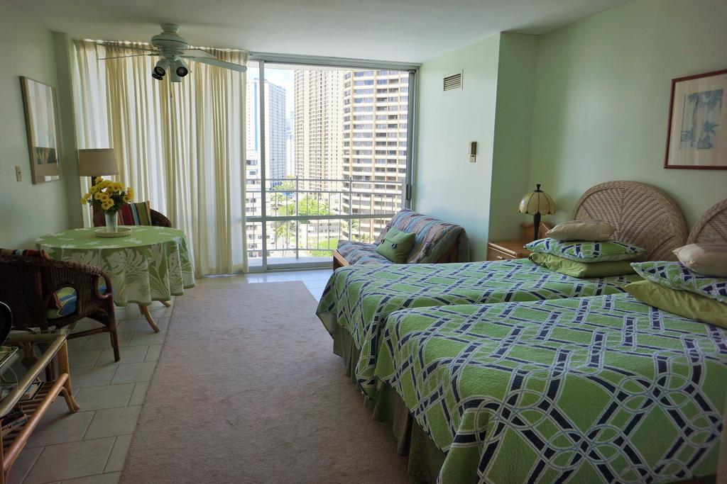 Waikiki Studio At Ilikai Marina - Great Apartment By The Beach - See Low End Price! Honolulu Pokoj fotografie