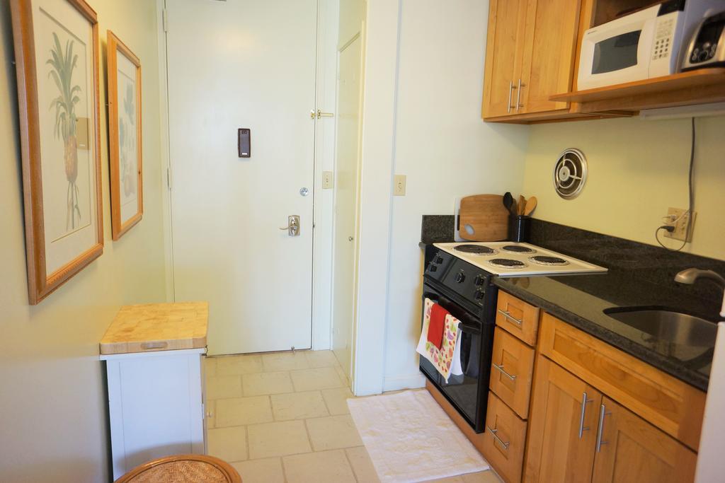 Waikiki Studio At Ilikai Marina - Great Apartment By The Beach - See Low End Price! Honolulu Pokoj fotografie